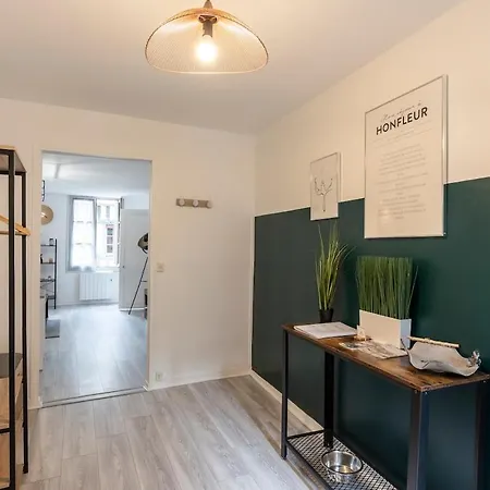 Apartment Le 77 De Satie