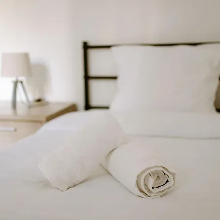 Apartman Le 77 De Satie *